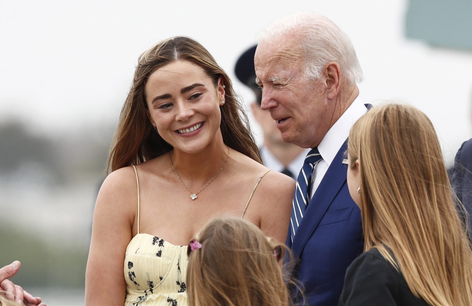 El auto de Naomi Biden habría sido víctima de un ataque, ya se investiga el hecho