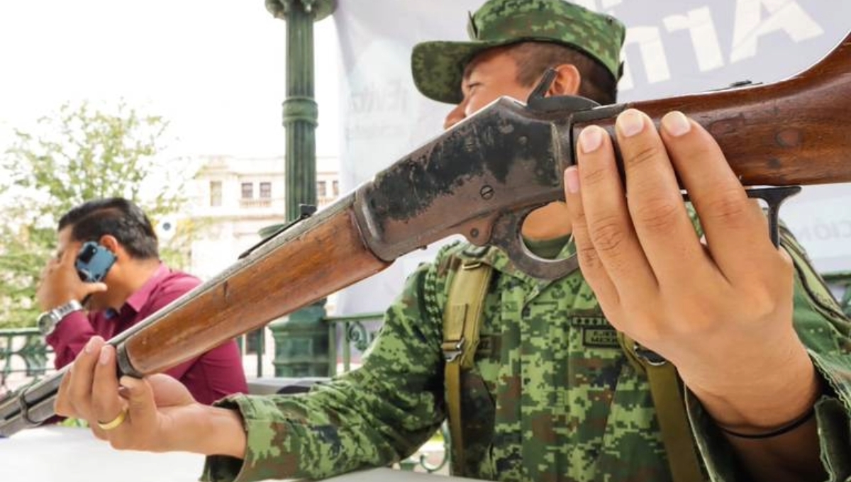 El arma se destruye en presencia del ciudadano que lo entregue