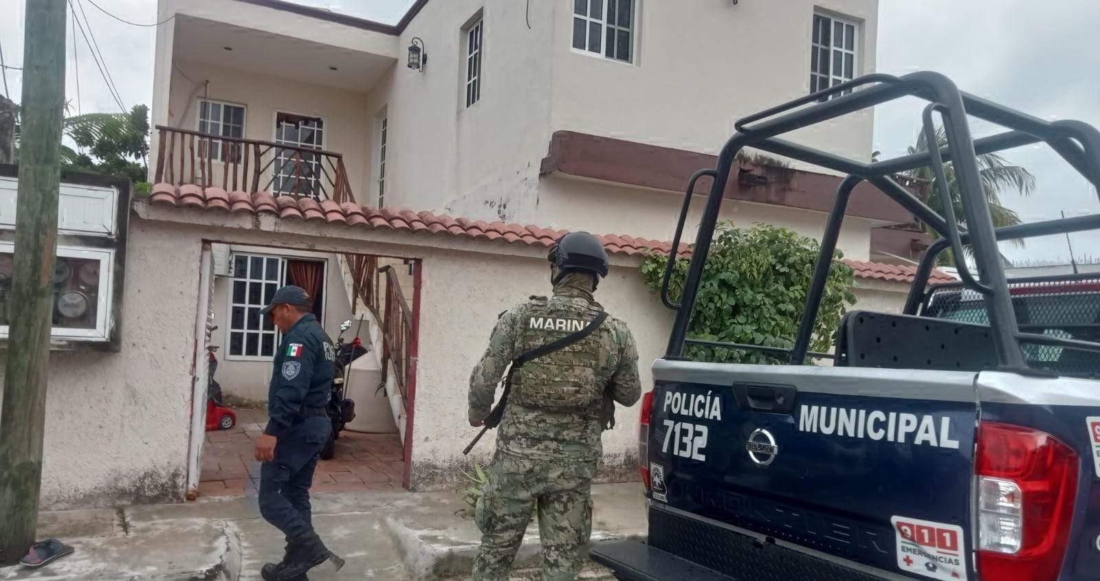 Las víctimas señalan que el ladrón se apoderó de dinero en efectivo, joyas y un teléfono móvil. Las víctimas señalan que el ladrón se apoderó de dinero en efectivo, joyas y un teléfono móvil.