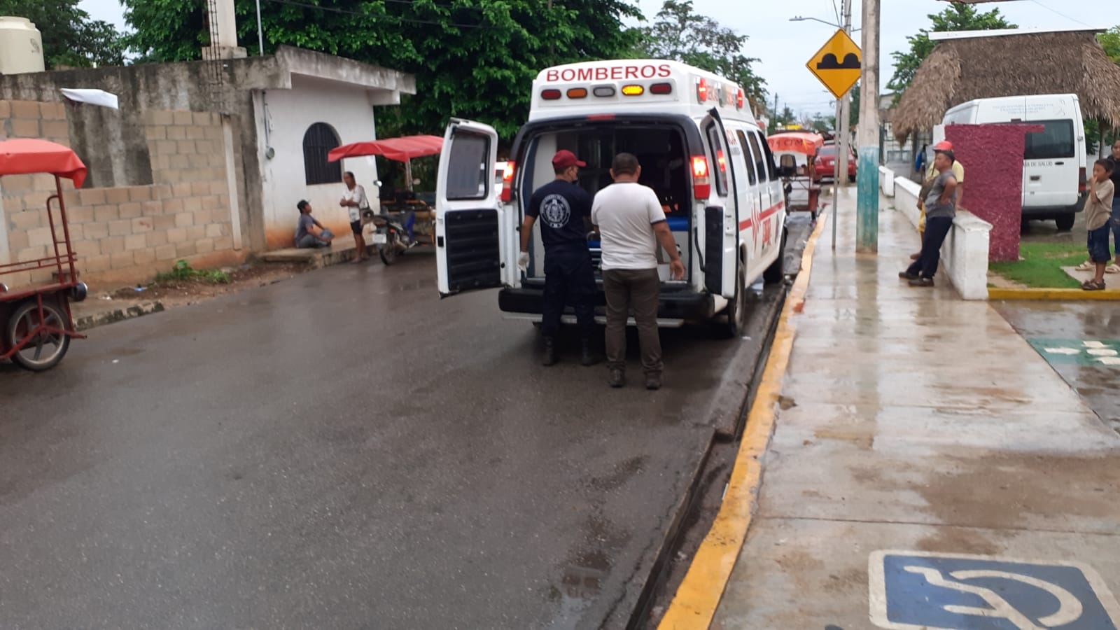 Abuelito sufrió un accidente en José María Morelos