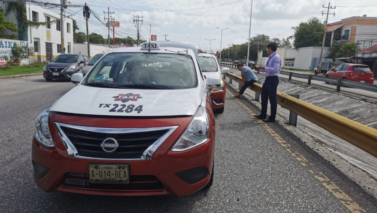 El accidente solo provocó cuantiosos daños materiales El accidente solo provocó cuantiosos daños materiales