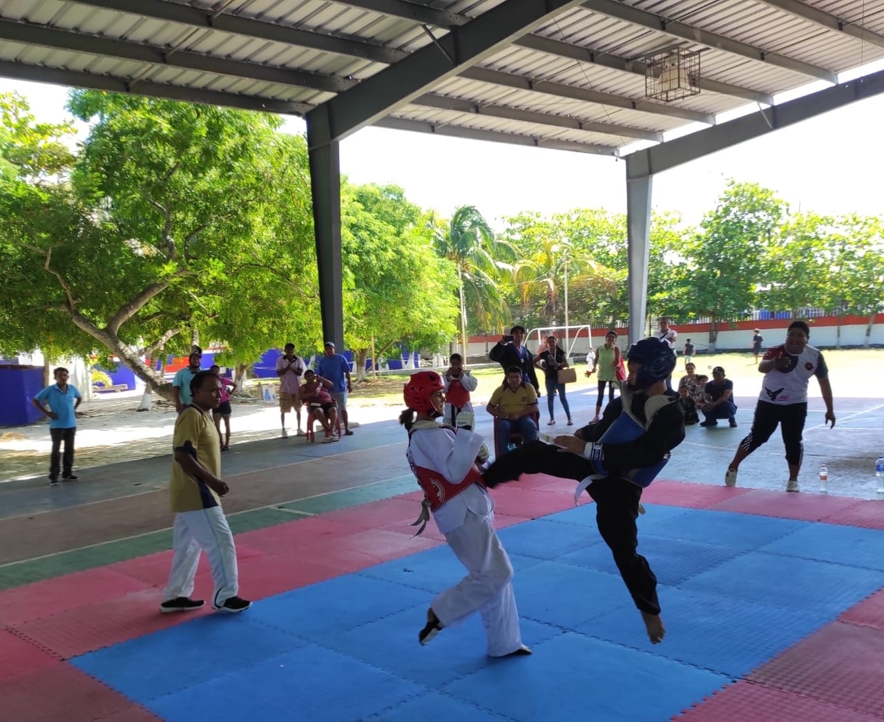 El 'trialmeet' se realizó en el instituto Progreso