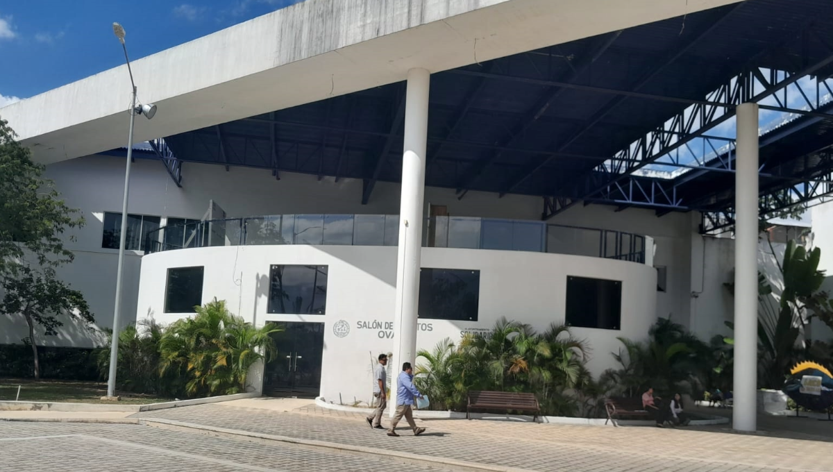 El síndico municipal, Adrián Pérez Vera, revela que a pesar de la retención de impuestos en esos salarios, la autoridad correspondiente nunca fue informada. El síndico municipal, Adrián Pérez Vera, revela que a pesar de la retención de impuestos en esos salarios, la autoridad correspondiente nunca fue informada.