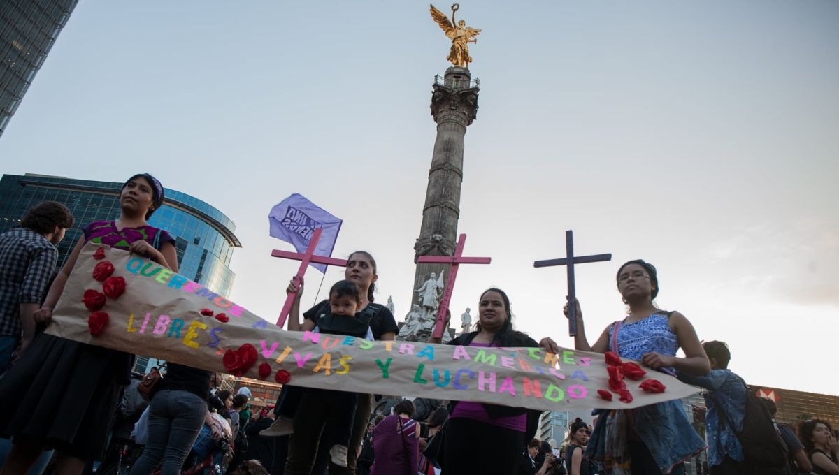 Más de 2 mil servidores públicos, participarán en el operativo para vigilar las movilizaciones por el Día Internacional de la Eliminación de la Violencia contra la Mujer.