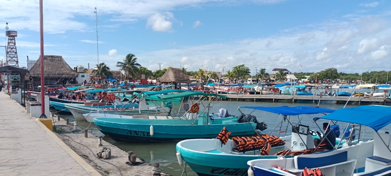 Señalan que los visitantes llegan con paseos comprados en Cancún o Playa del Carmen Señalan que los visitantes llegan con paseos comprados en Cancún o Playa del Carmen