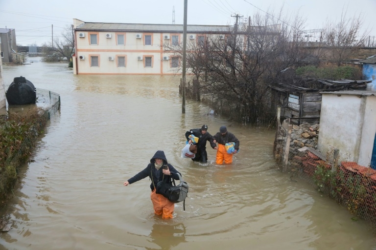 Fuerte tormenta azota diversas regiones de Rusia y Ucrania