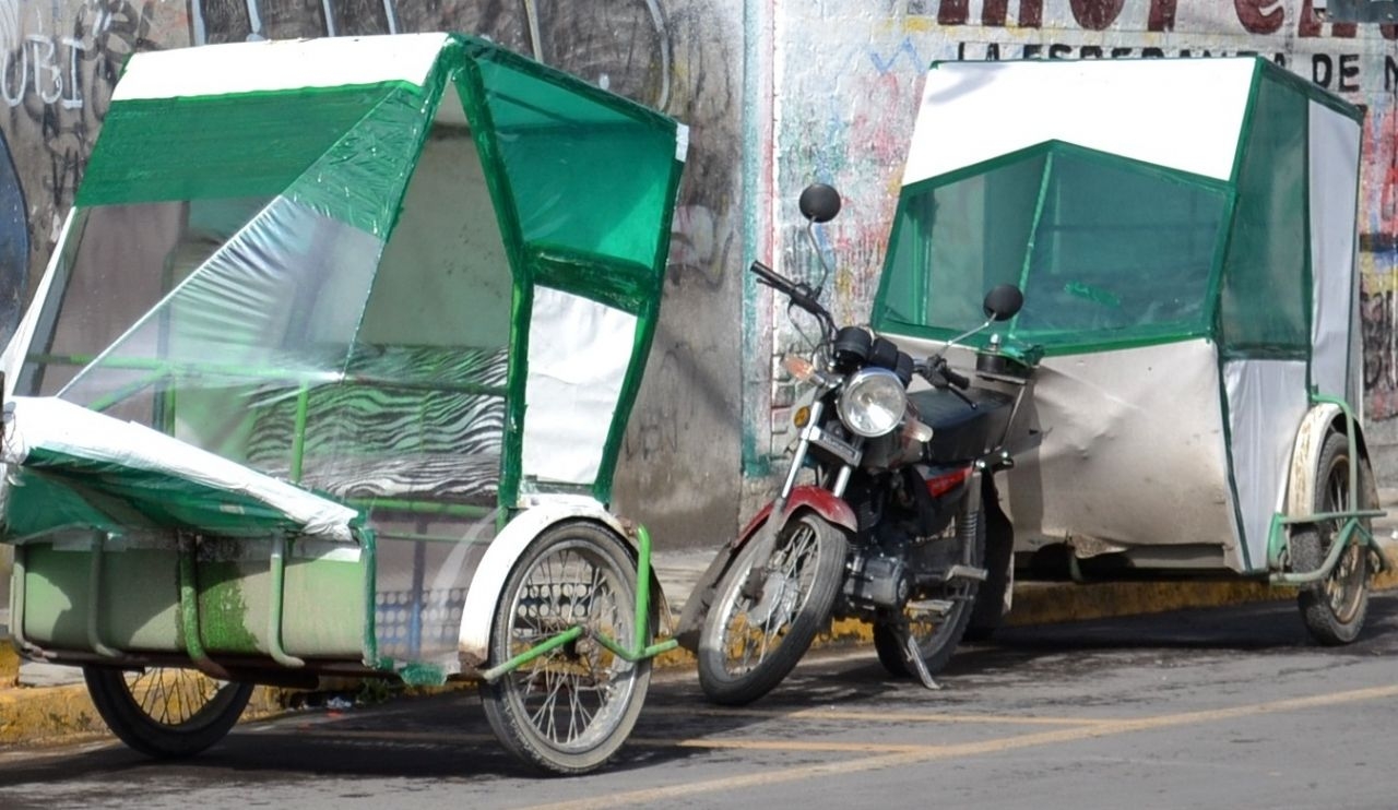 La víctima quedó sin vida dentro de su unidad