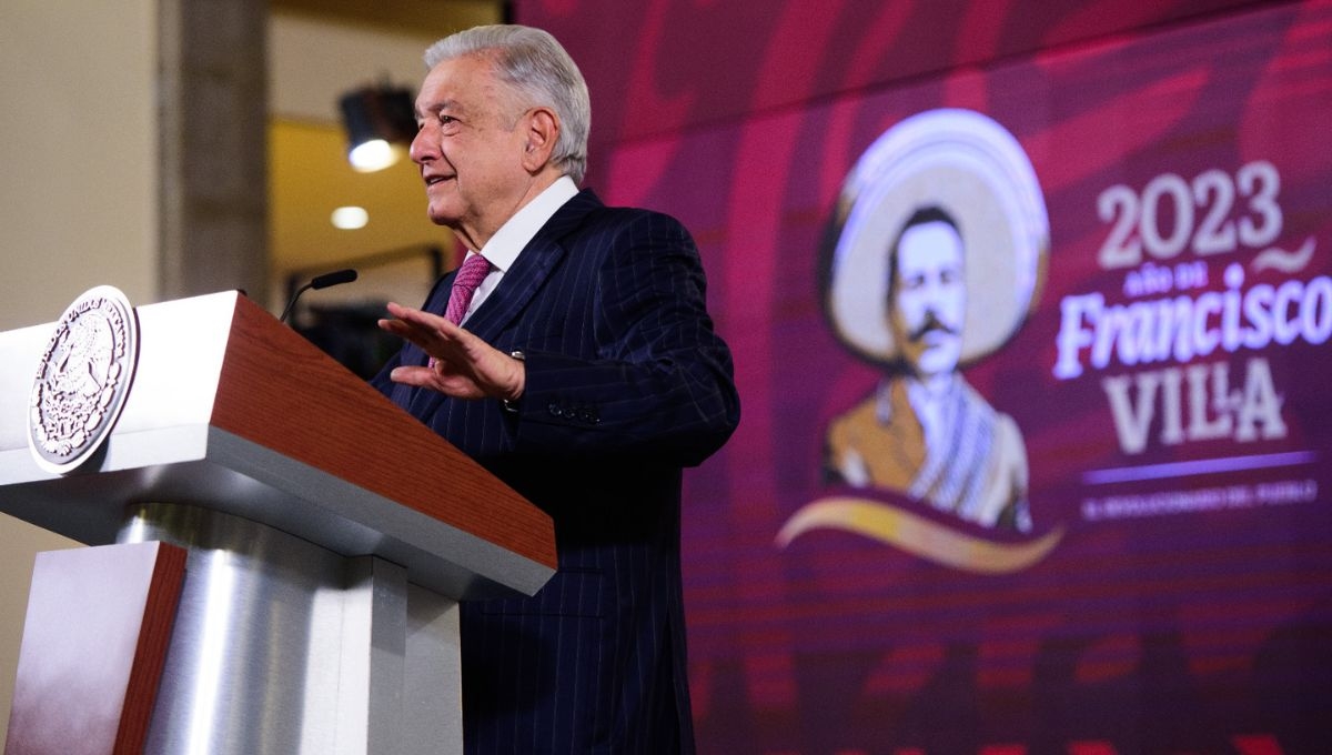AMLO dará sus conferencias mañaneras fuera de Palacio Nacional esta semana AMLO dará sus conferencias mañaneras fuera de Palacio Nacional esta semana