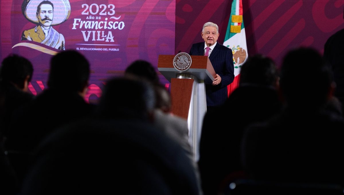 Andrés Manuel López Obrador sorprendido porque le hayan otorgado beneficio de prisión domiciliaria al ex procurador Jesús Murillo Karam en un día inhábil Andrés Manuel López Obrador sorprendido porque le hayan otorgado beneficio de prisión domiciliaria al ex procurador Jesús Murillo Karam en un día inhábil
