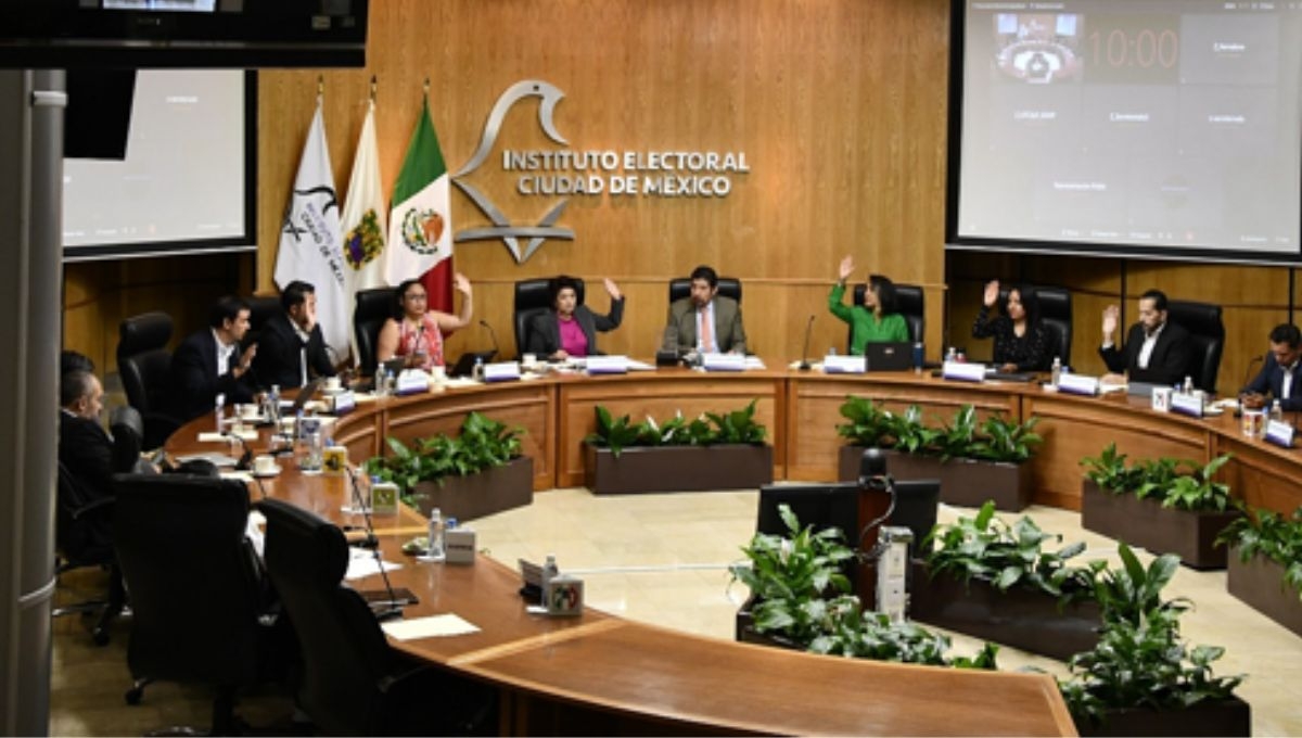 Este domingo arrancan las precampañas a la Jefatura de Gobierno de la Ciudad de México Este domingo arrancan las precampañas a la Jefatura de Gobierno de la Ciudad de México