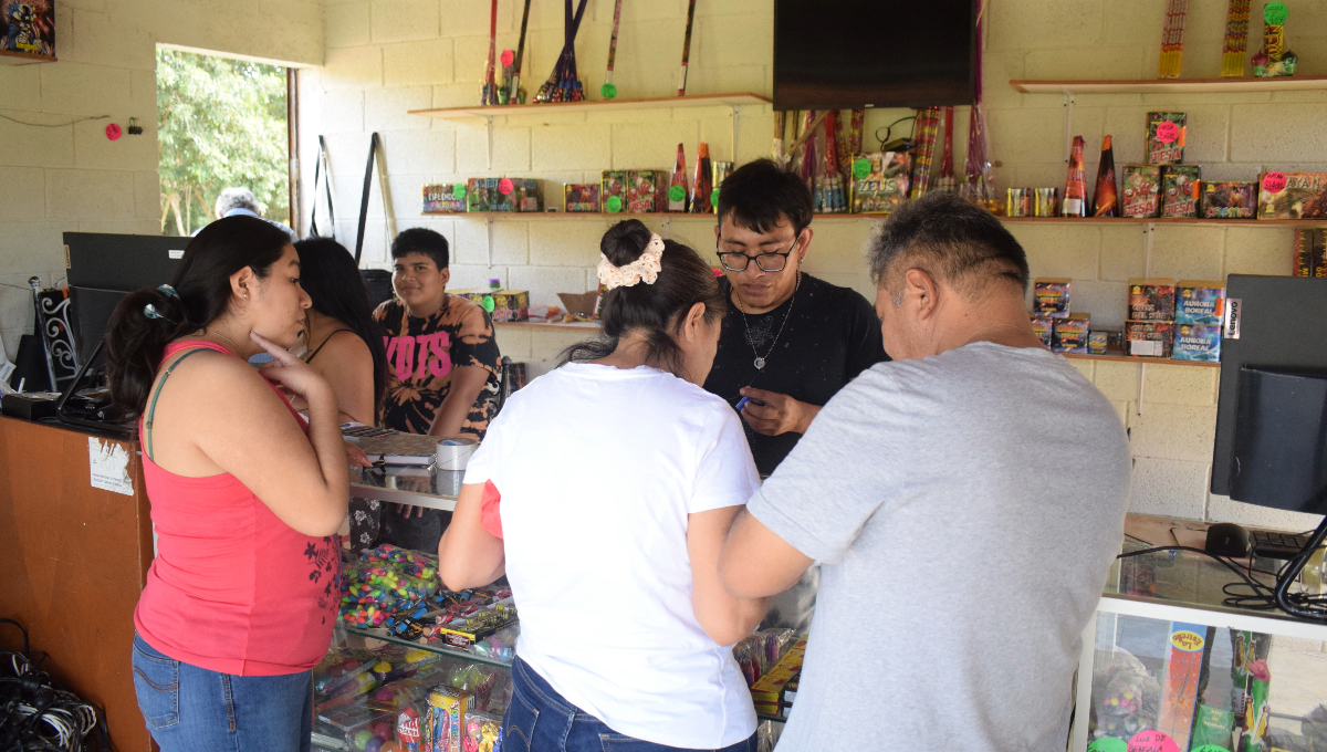 Detalló que la premisa es promover la responsabilidad en el uso de la pirotecnia