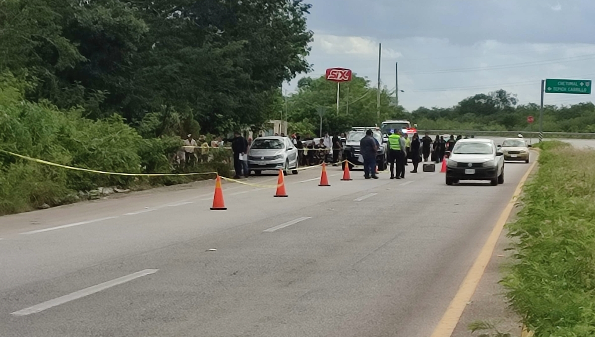 El hombre quedó debajo la unidad sin signos de vida