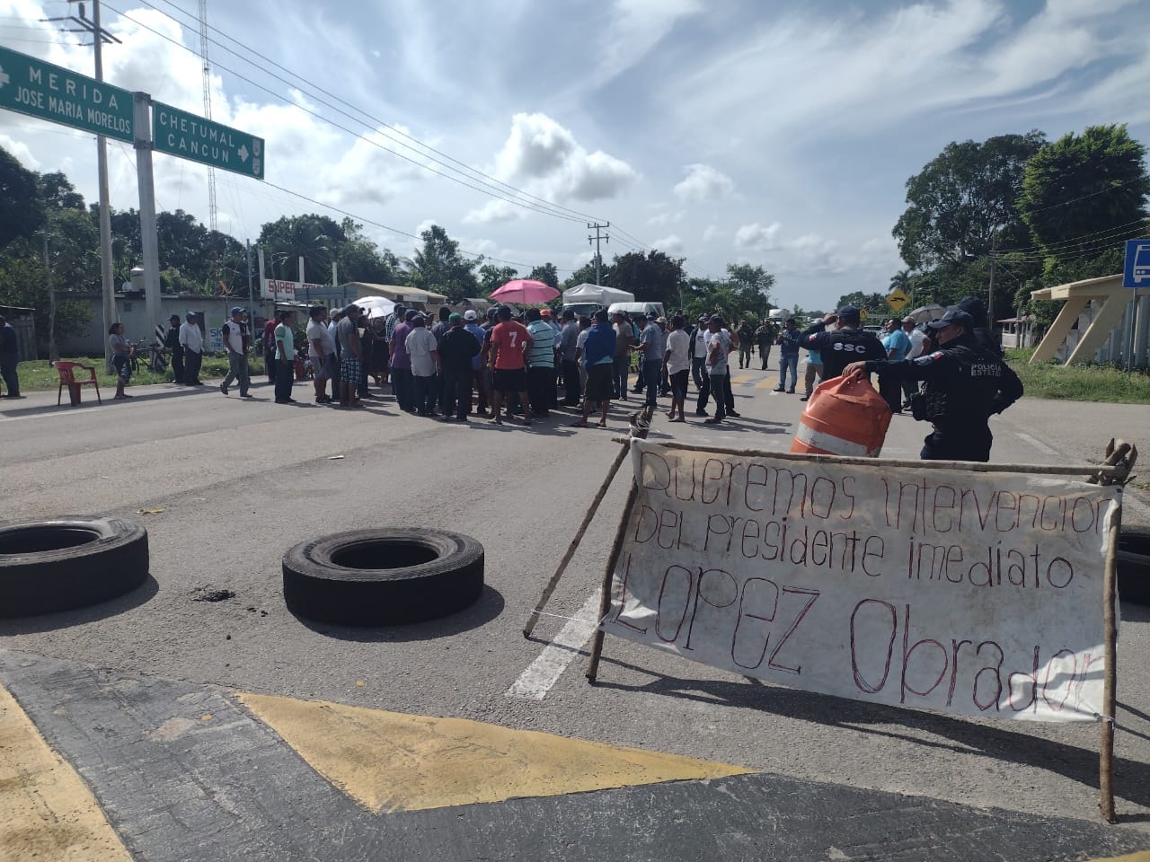 Comuneros liberan la carretera 293 en Felipe Carrillo Puerto tras acuerdo con autoridades estatales