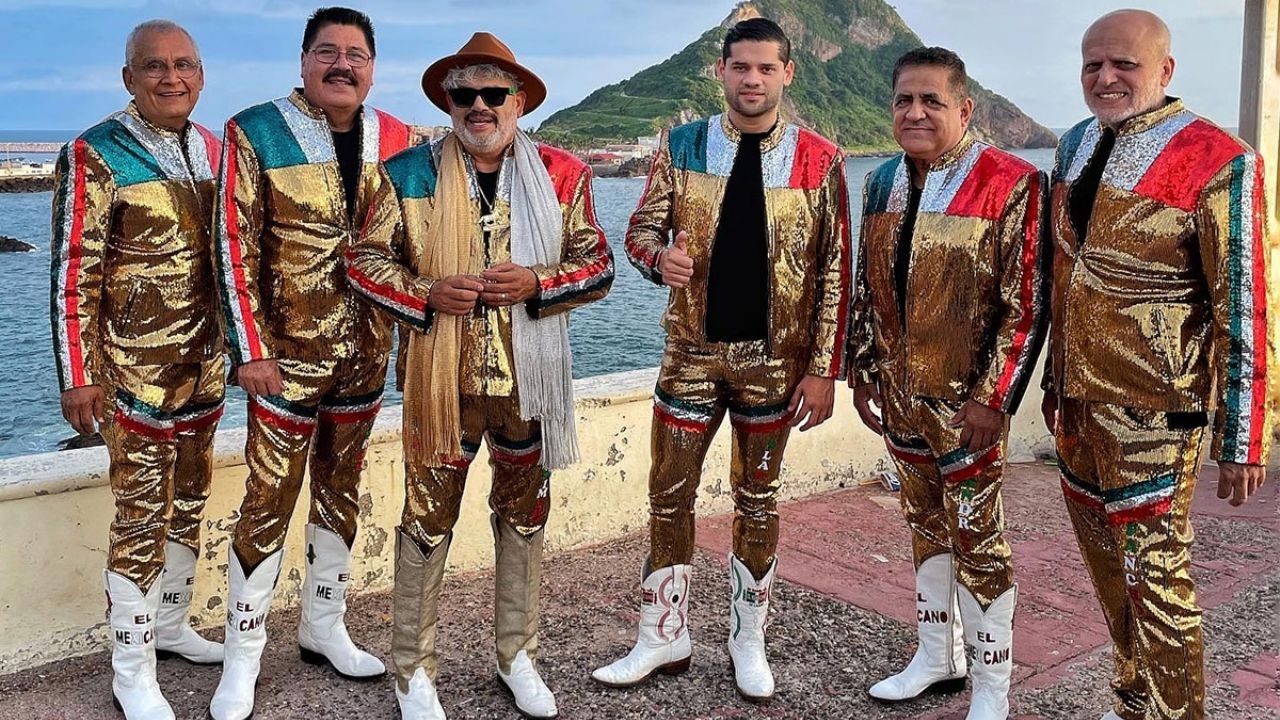 Mi Banda el Mexicano cuenta con varios éxitos musicales Mi Banda el Mexicano cuenta con varios éxitos musicales