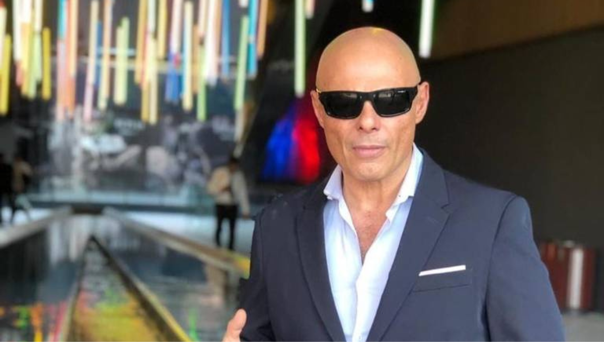 Claudio Yarto presentó una canción llamada "El Planeta" Claudio Yarto presentó una canción llamada "El Planeta"
