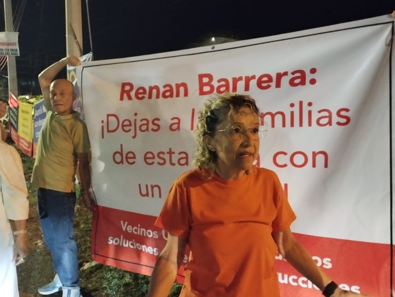 Vecinos culparon a Renán Barrera por la construcción de unos departamentos en el Norte de Mérida