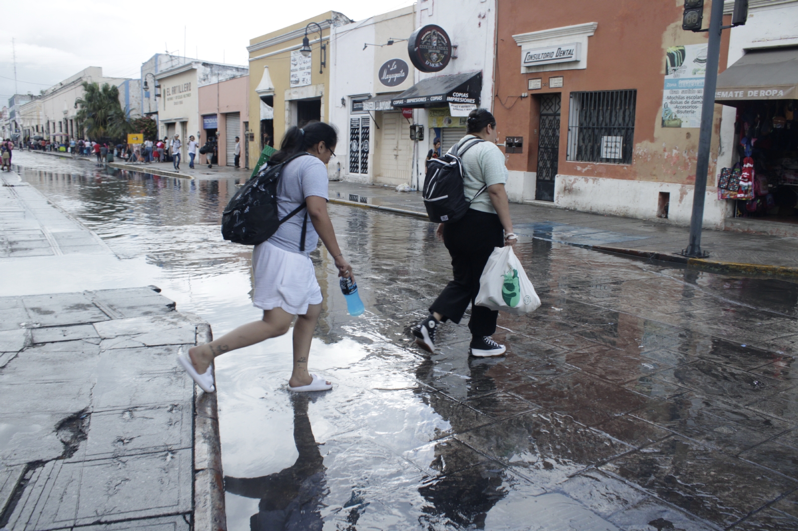 Se esperan chubascos durante este lunes en Mérida Se esperan chubascos durante este lunes en Mérida