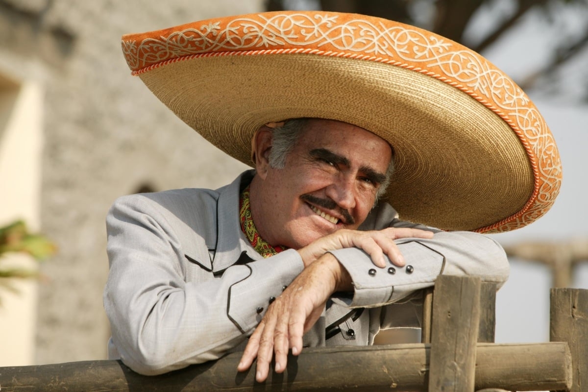 Utilizan IA para recordar a Vicente Fernández a dos años de su muerte: "Ya déjenlo descansar", piden internautas