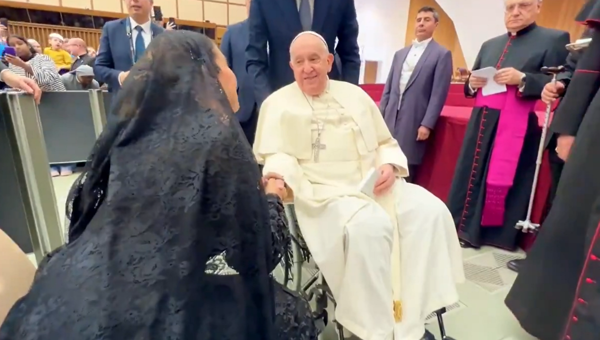 El Papa Francisco bendijo al pueblo mexicano El Papa Francisco bendijo al pueblo mexicano