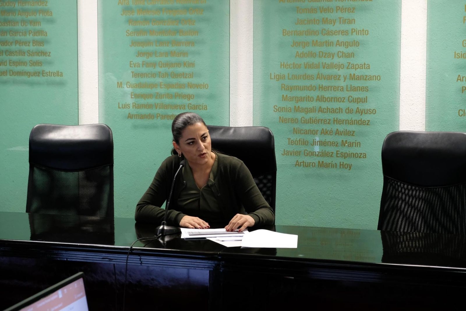 La Magistrada tiene una carrera llena de irregularidades. La Magistrada tiene una carrera llena de irregularidades.