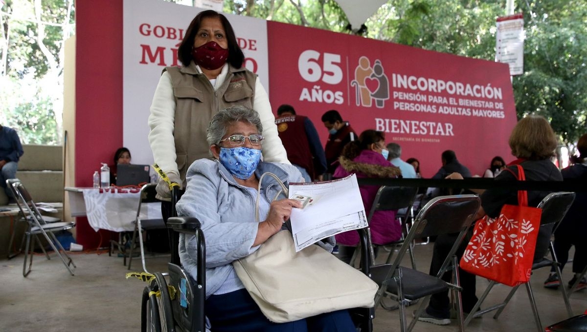 Los adultos mayores que cumplan 65 años entre noviemnbre de 2023 y junio de 2024, aun pueden inscribirse para recibir la Pensión de Adultos Mayores Los adultos mayores que cumplan 65 años entre noviemnbre de 2023 y junio de 2024, aun pueden inscribirse para recibir la Pensión de Adultos Mayores