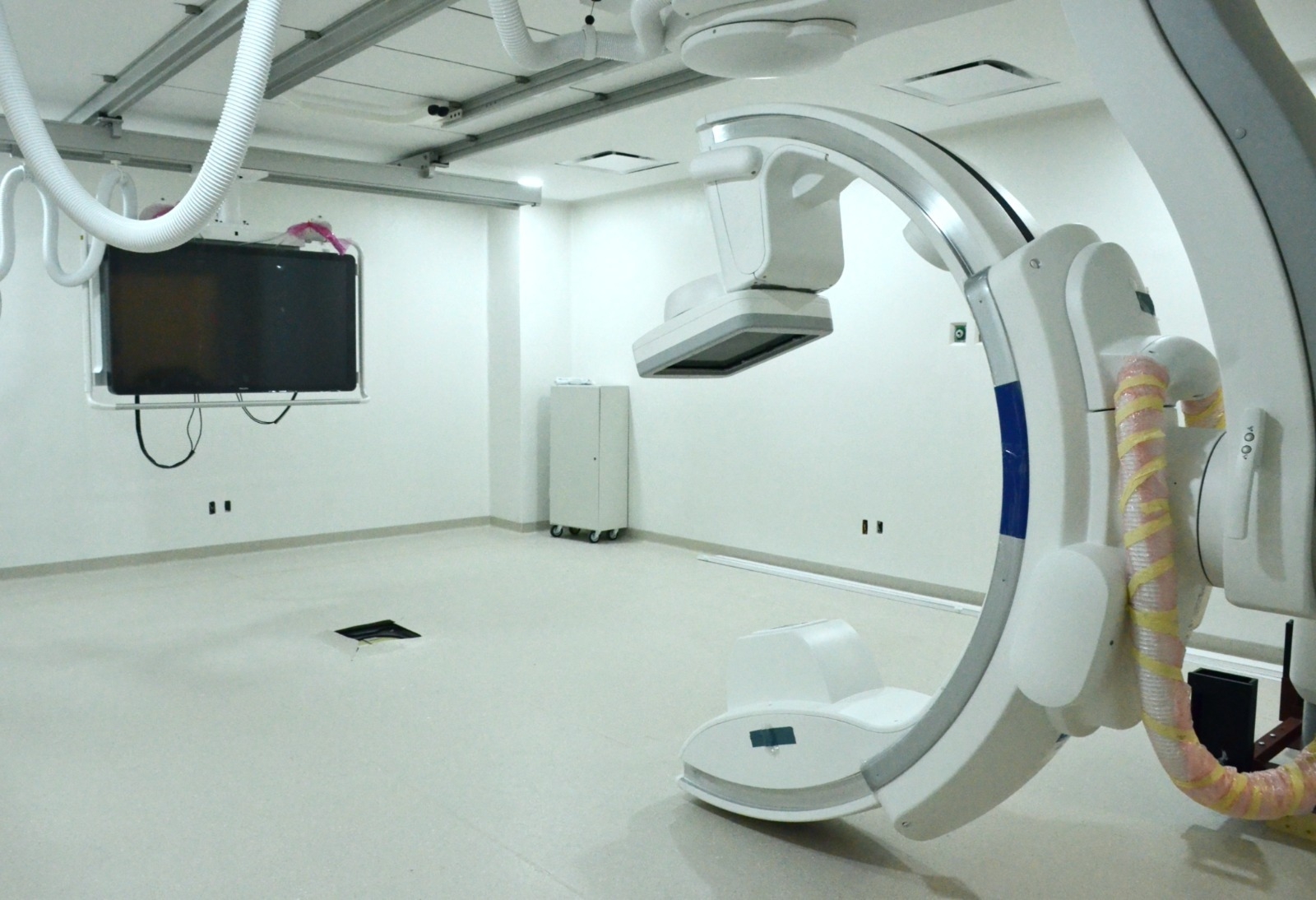 Más de 72 millones de pesos invirtieron para la instalación de la sala de hemodinamia Más de 72 millones de pesos invirtieron para la instalación de la sala de hemodinamia