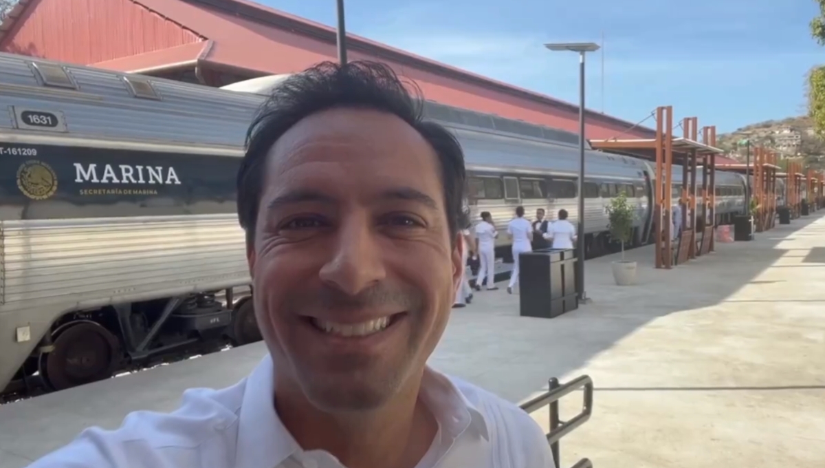 El gobernador Muaricio Vila se encuentra en la inauguración del Tren Interoceánico en Salinas Cruz