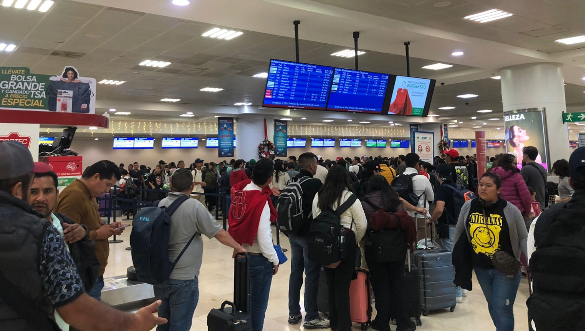 El aeropuerto de Cancún tiene un promedio de 600 vuelos diarios El aeropuerto de Cancún tiene un promedio de 600 vuelos diarios