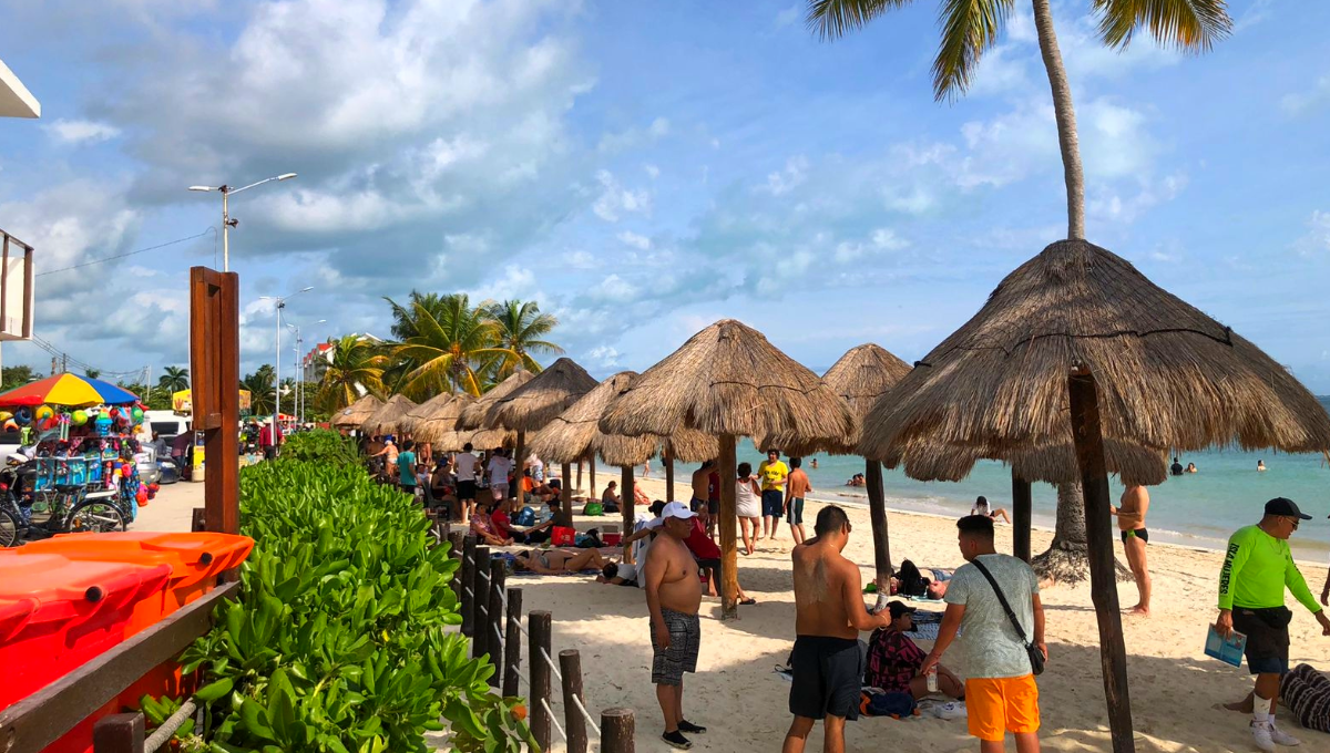Desde las primeras horas de la mañana, las costas de Cancún han sido testigos de un animado y jubiloso ambiente