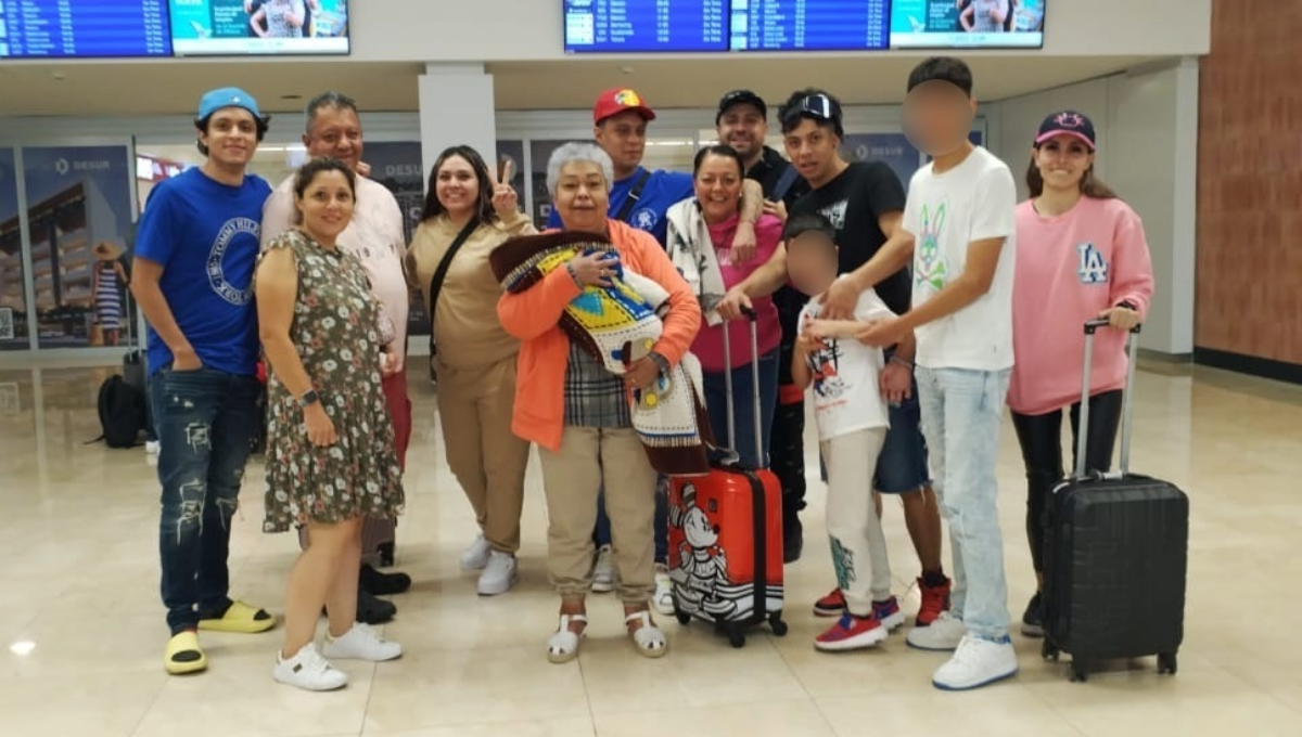En Mérida tan pronto descendieron del avión, comprobaron que el calor no es tan fuerte como les había anticipado