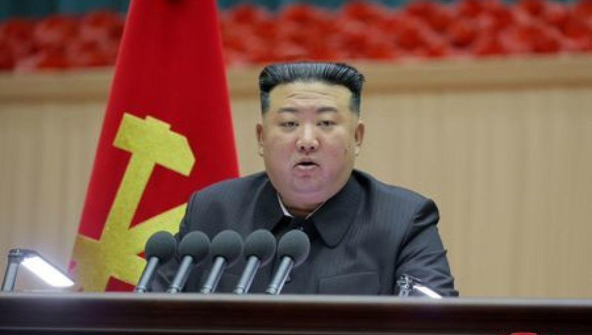 Presidente de Corea del Norte, Kim Jong-un, urgió a su partido a "acelerar" los preparativos para la guerra Presidente de Corea del Norte, Kim Jong-un, urgió a su partido a "acelerar" los preparativos para la guerra