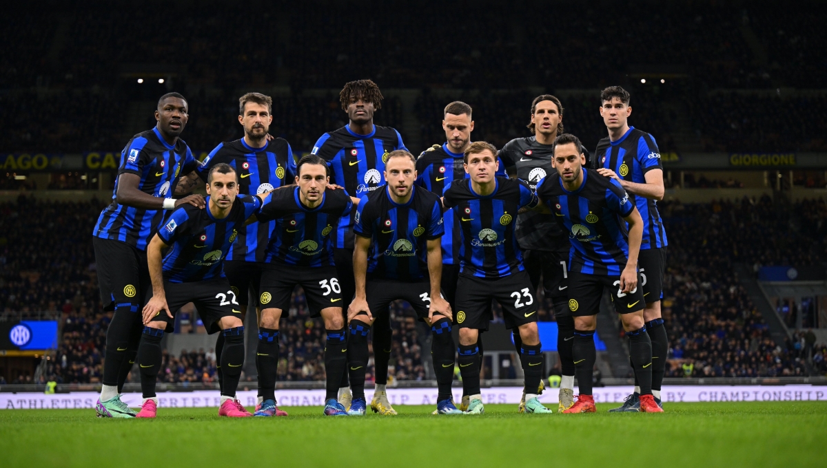 El equipo negriazul redujo su deuda tras las ventas de dos de sus estrellas: Marcelo Brozovic a Al Nassr y André Onana al Manchester United
El equipo negriazul redujo su deuda tras las ventas de dos de sus estrellas: Marcelo Brozovic a Al Nassr y André Onana al Manchester United