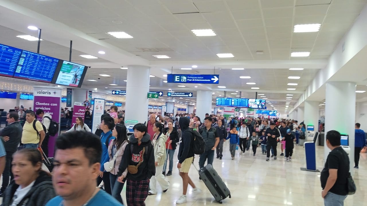 Así luce el aeropuerto de Cancún hoy 30 de diciembre