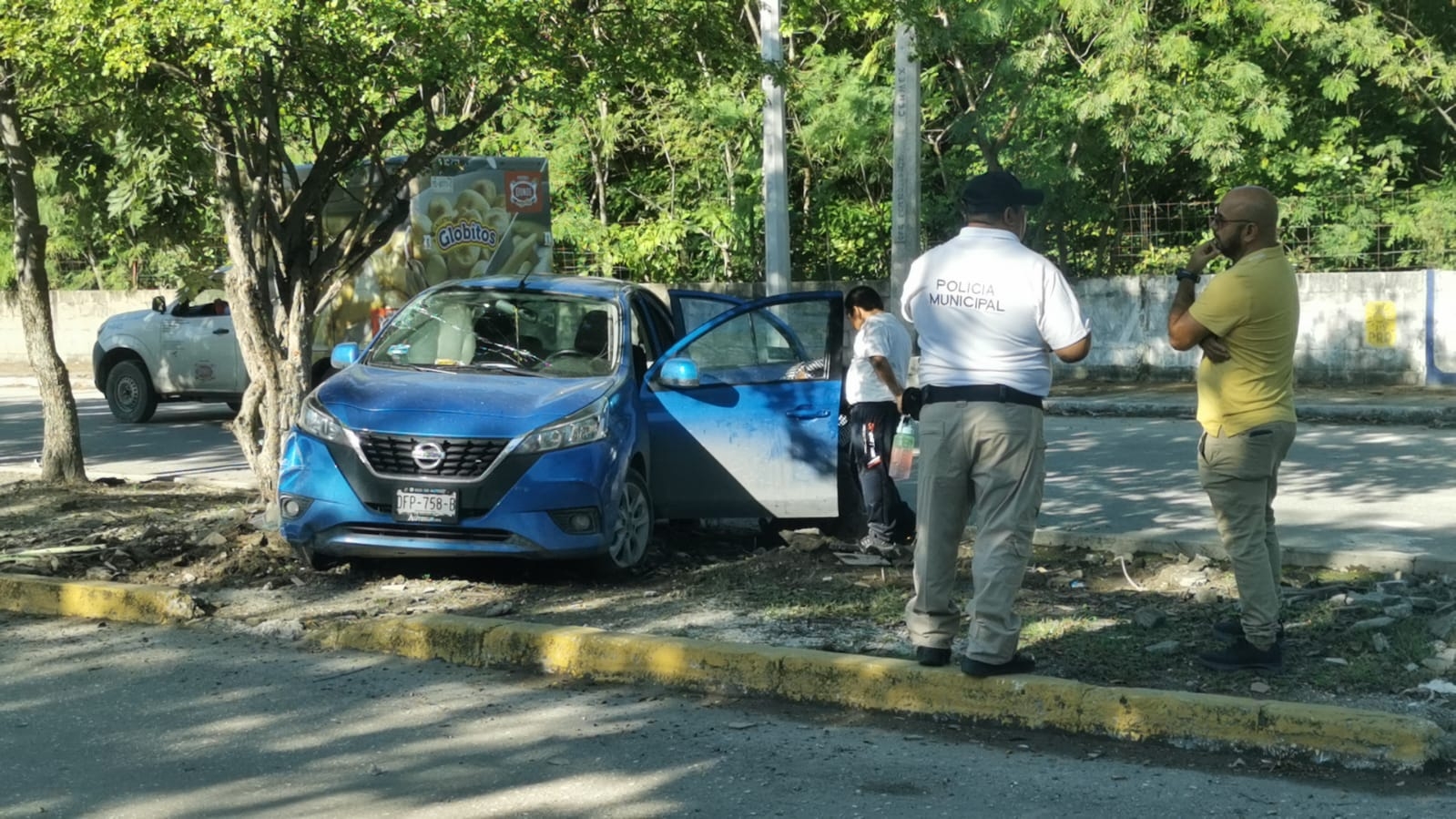 El menor presentó heridas en un brazo tras el choque