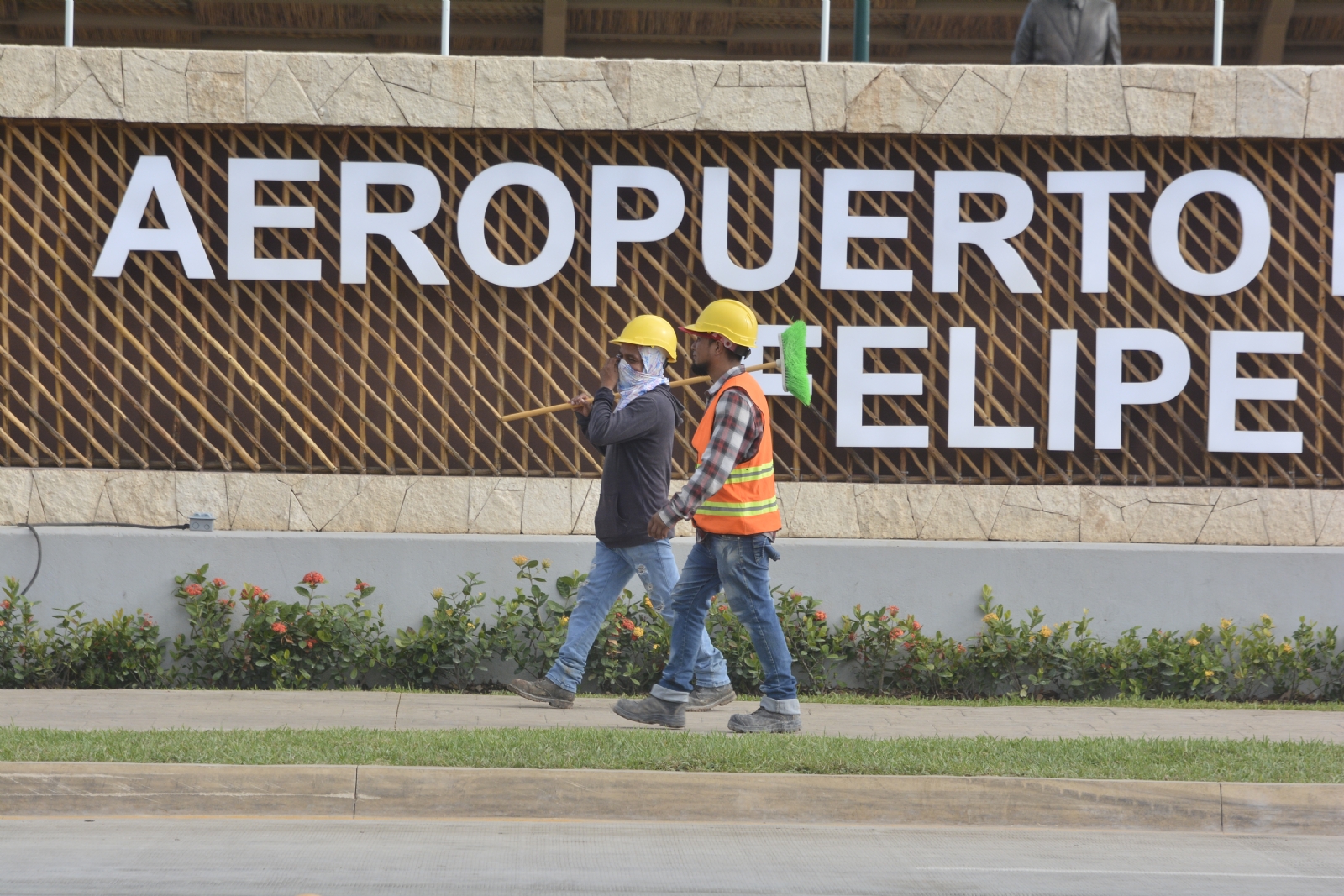 En el ámbito de trabajadores informales, la cifra se mantiene en el 43.2 por ciento.

