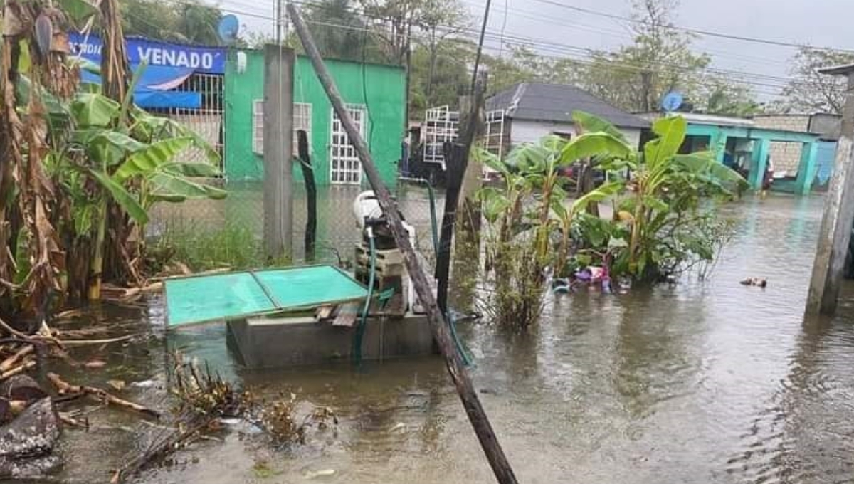 En los lugares afectados no se registraron personas afectadas, sólo daños materiales a viviendas y vehículos En los lugares afectados no se registraron personas afectadas, sólo daños materiales a viviendas y vehículos