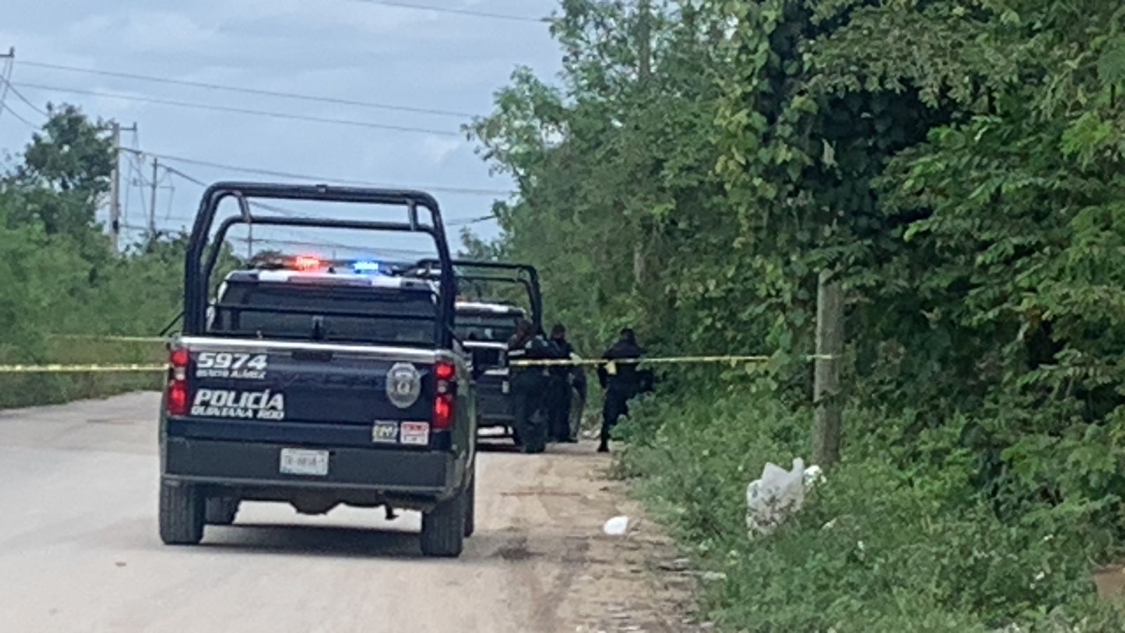 Hallan cuerpo embolsado en la Región 259 de Cancún