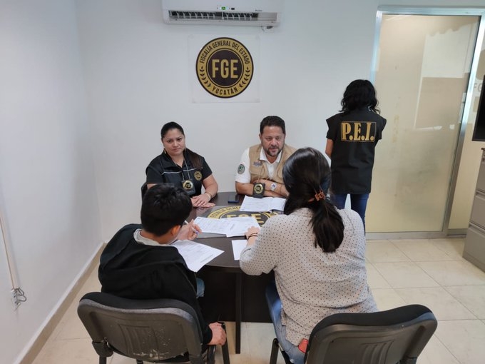 Tres adolescentes de 13 años fueron localizados luego de ser reportados como desaparecidos en Mérida Tres adolescentes de 13 años fueron localizados luego de ser reportados como desaparecidos en Mérida