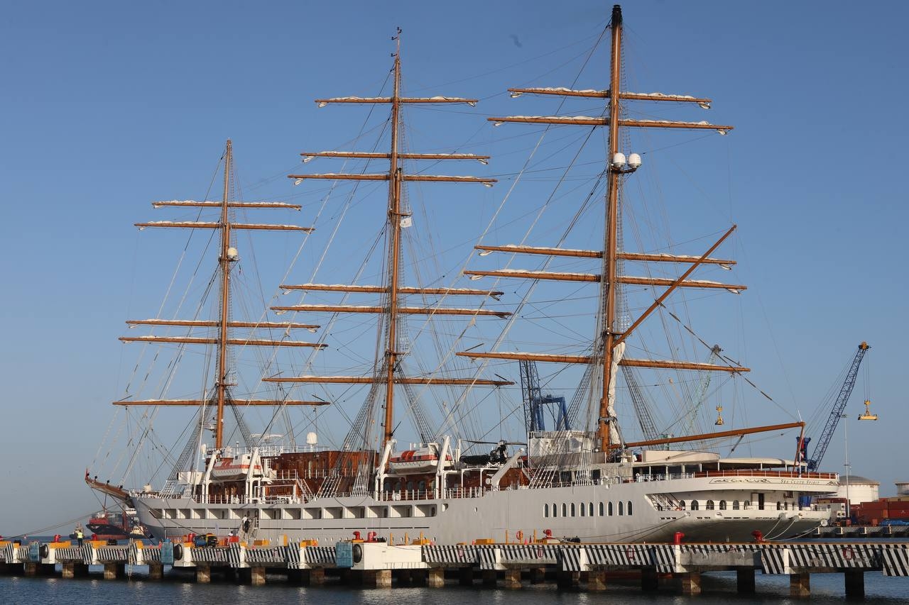 El Sea Cloud Spirit proveniente de Cozumel llegó a Progreso, Yucatán, este viernes
