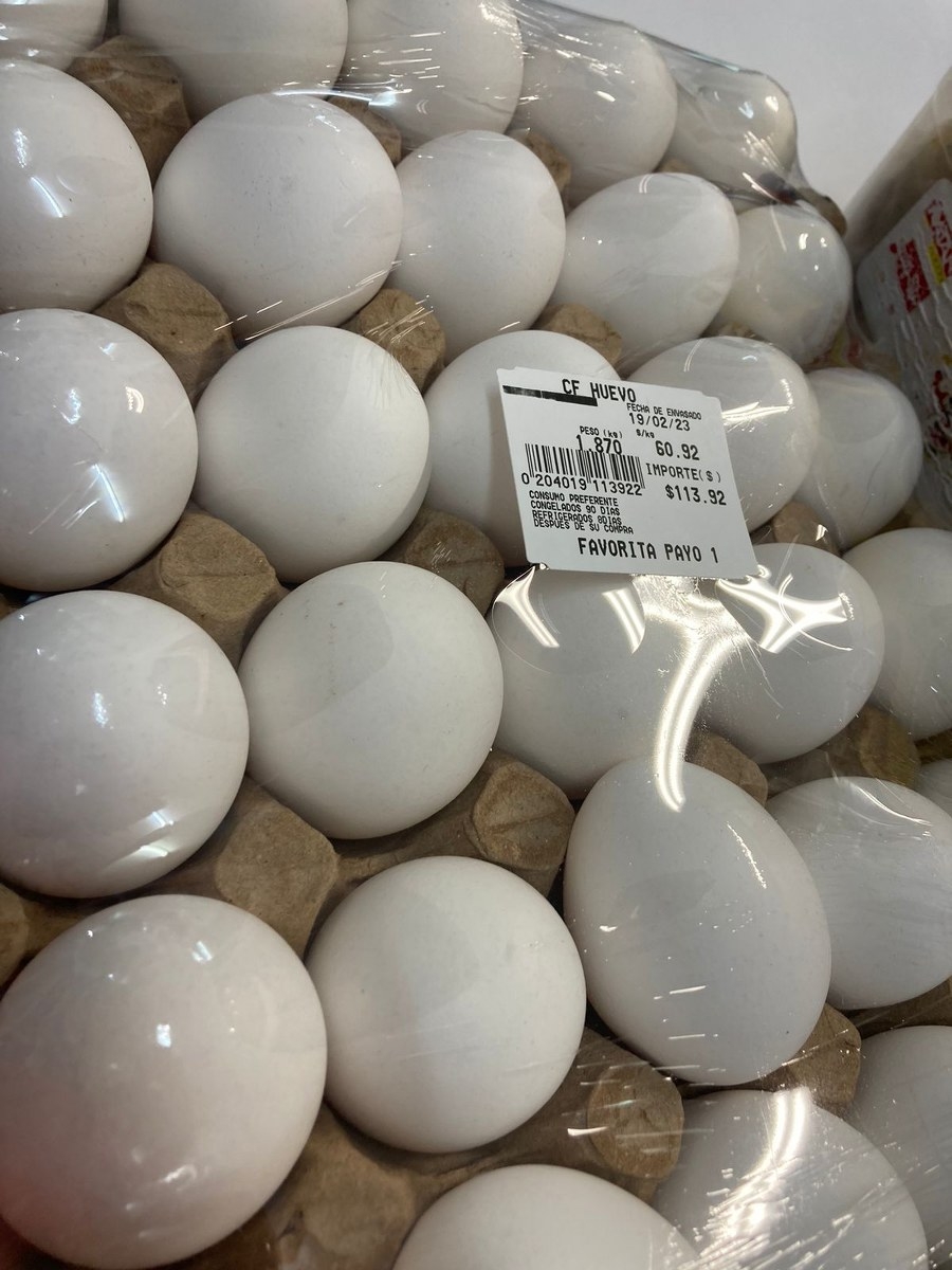 En las cadenas de abarrotes se vende a 60.92 pesos el kilogramo de blanquillos En las cadenas de abarrotes se vende a 60.92 pesos el kilogramo de blanquillos