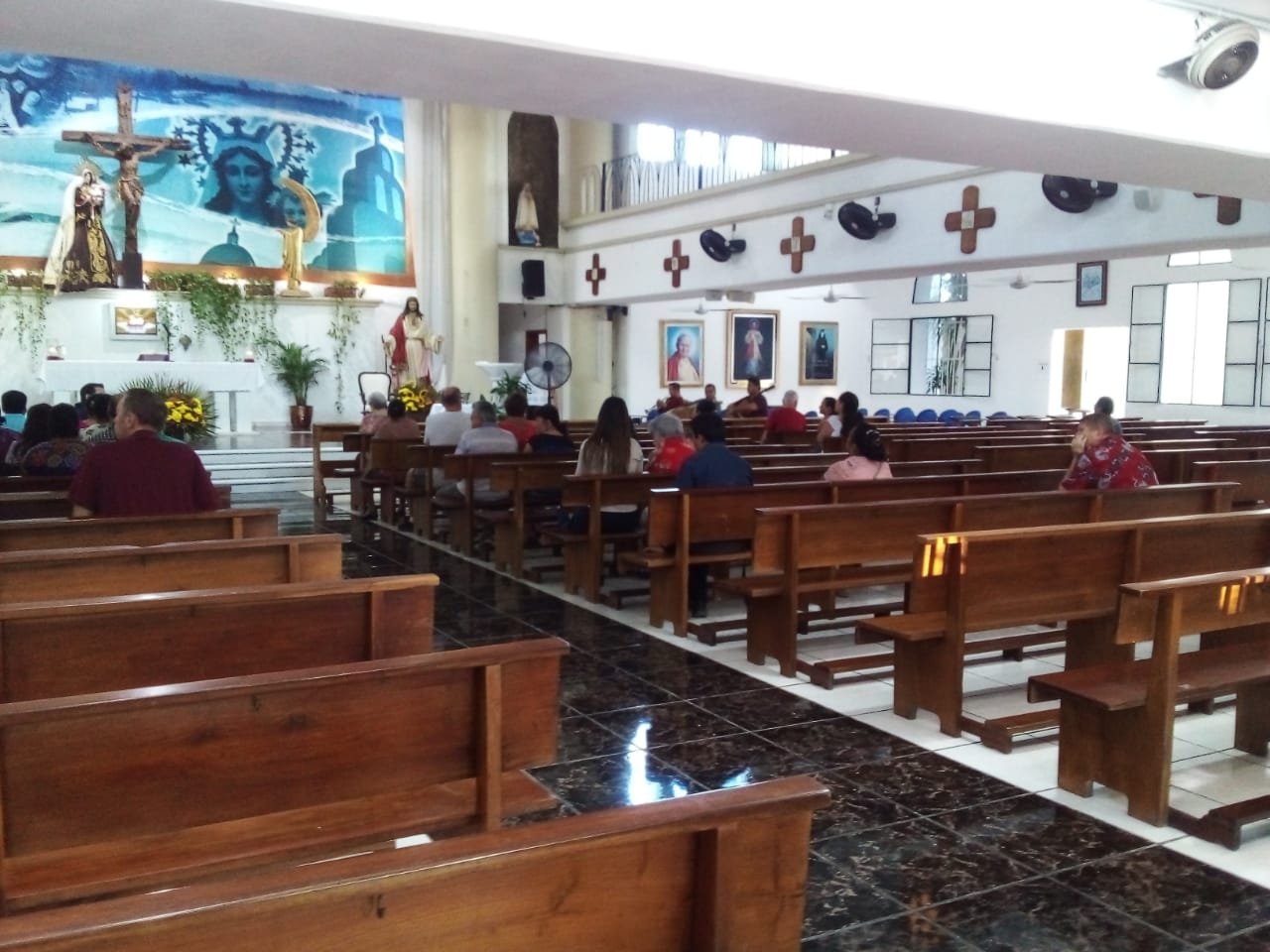Las primeras misas del Miércoles de Ceniza mostraron poca afluencia en Playa del Carmen