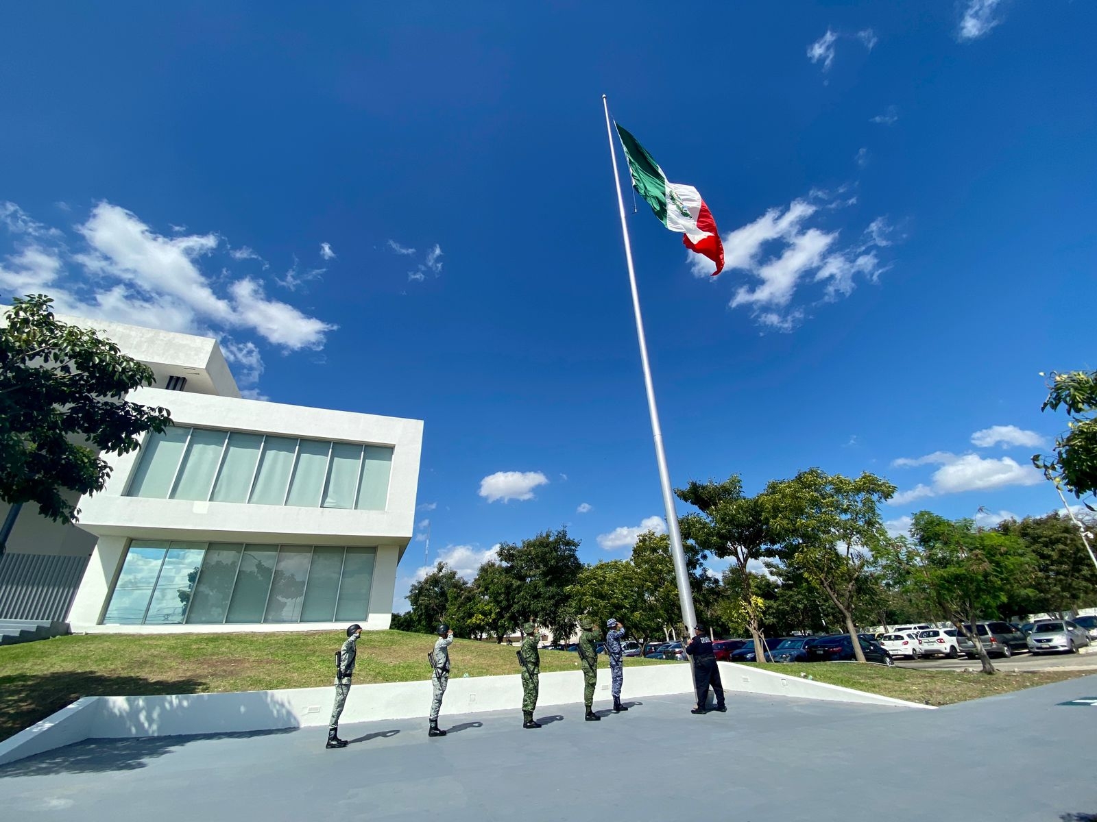 El Congreso de Yucatán realizó un homenaje por el Día de la Bandera El Congreso de Yucatán realizó un homenaje por el Día de la Bandera
