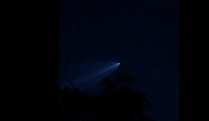 Muchas personas creyeron que se trataba de un Ovni sobrevolando Mérida
