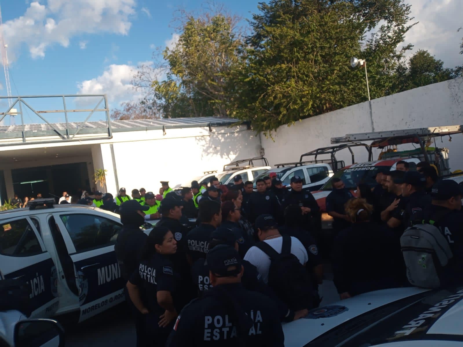 No se les ha otorgado las prestaciones que les corresponden, tampoco el bono en diciembre No se les ha otorgado las prestaciones que les corresponden, tampoco el bono en diciembre