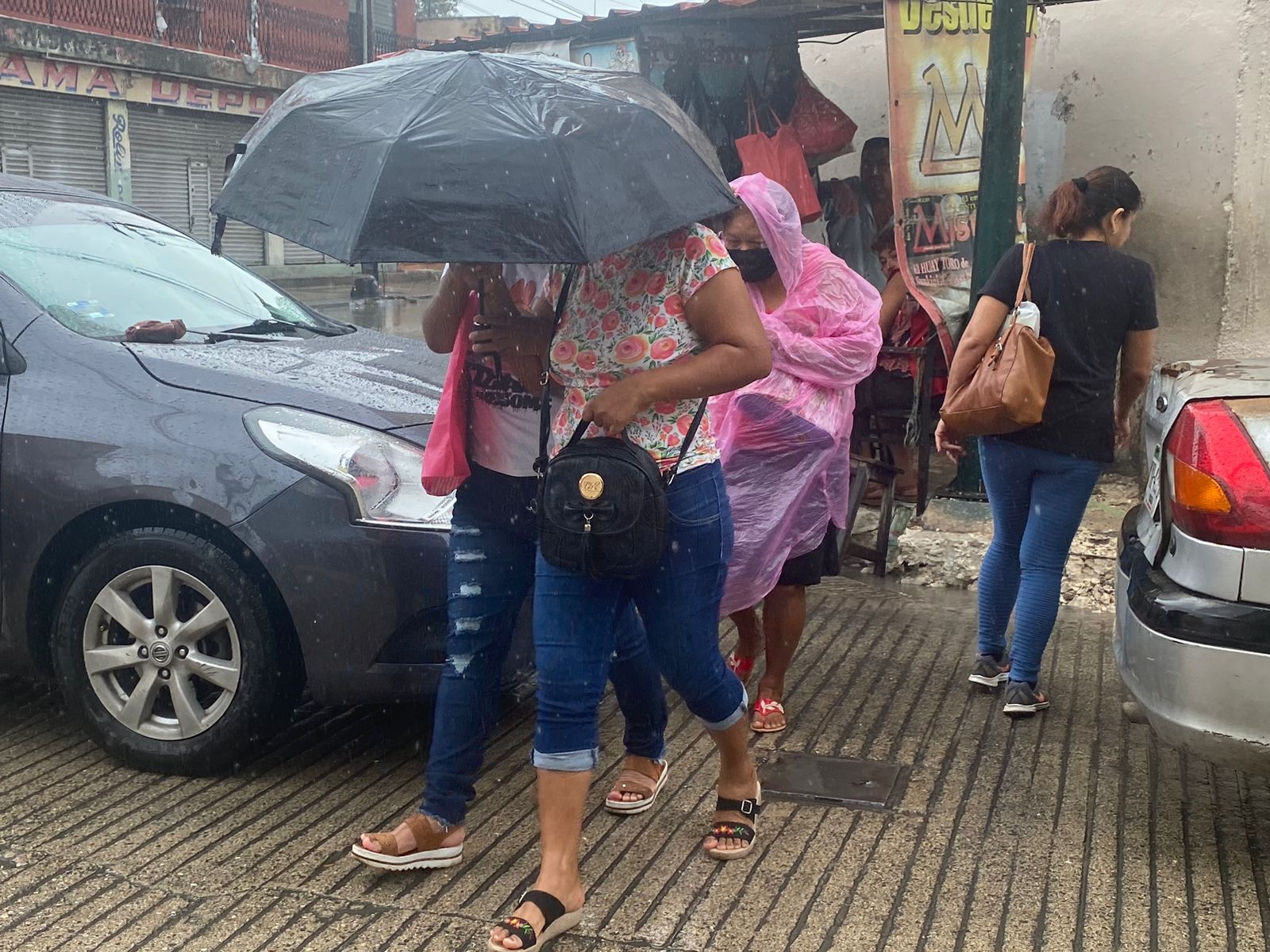 Se esperan chubascos a lluvias fuertes en Mérida