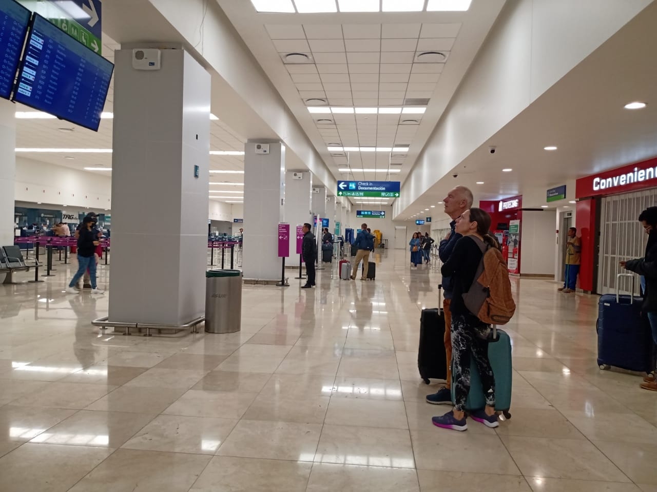 Con 41 minutos de adelanto aterrizó el vuelo 448 de Tijuana, primero de los 17 vuelos previstos entre las 05:00 y las 11:00 horas