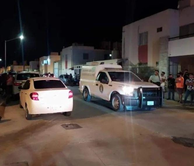 Autoridades llegaron a hacer el levantamiento del cuerpo Autoridades llegaron a hacer el levantamiento del cuerpo