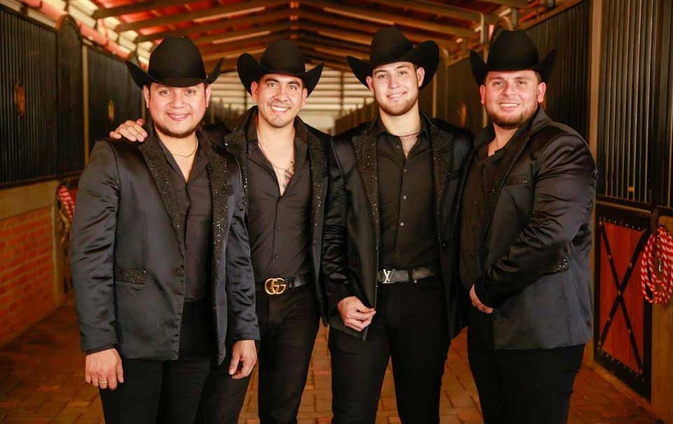 El malecón de Progreso será el marco para la presentación de Calibre 50 en el carnaval