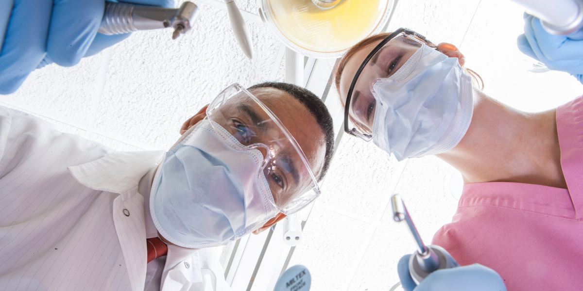 Te dejamos algunas opciones para celebrar a esos dentistas que velan por nuestra salud bucal. Foto: Especial