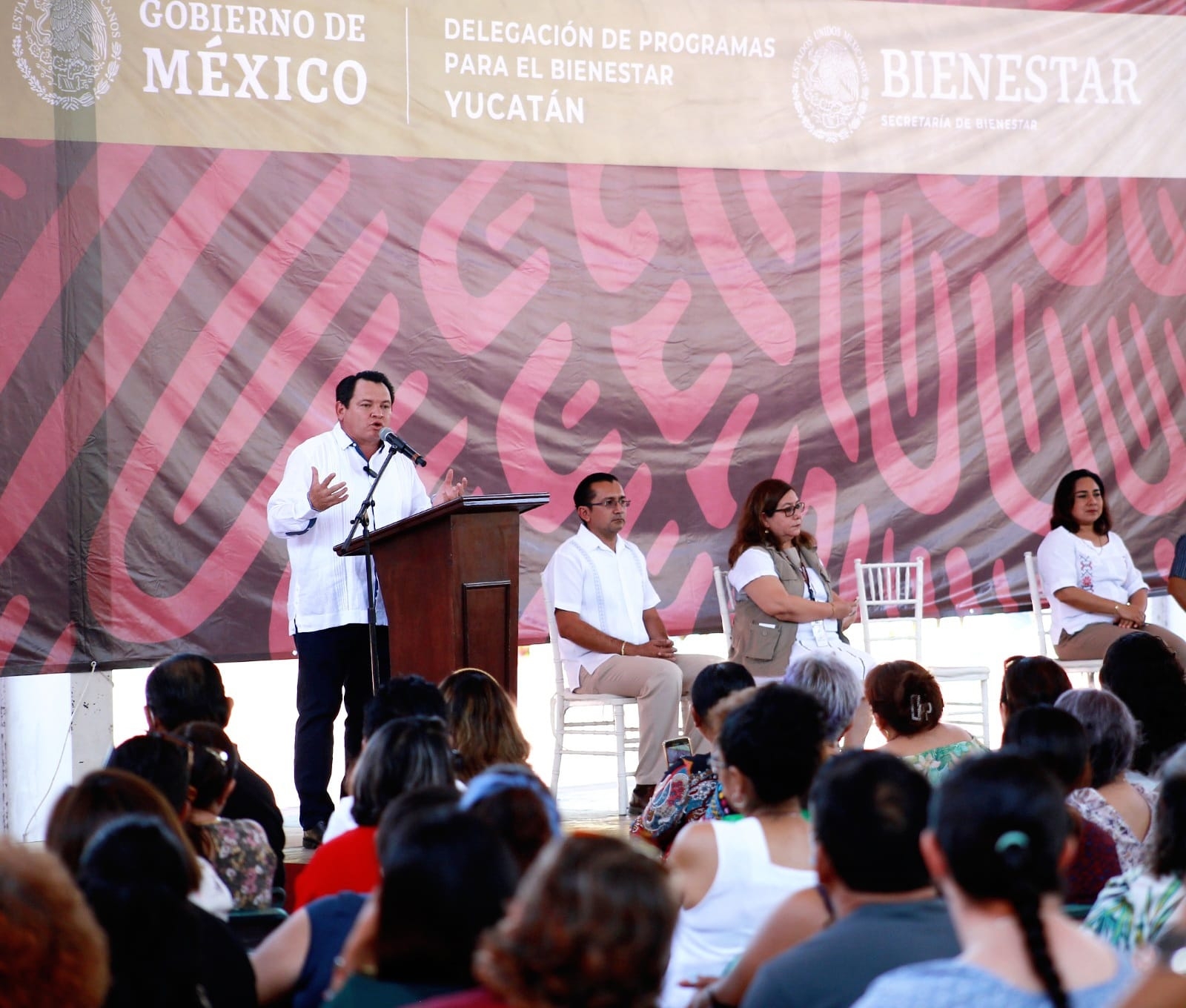En el evento asistieron alrededor de 500 directores En el evento asistieron alrededor de 500 directores